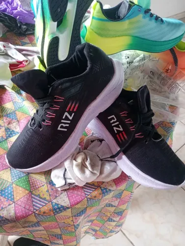 Tenis