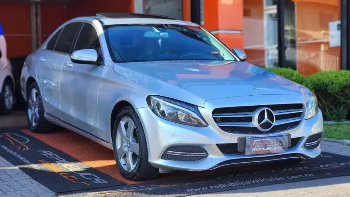Mercedes-Benz C-200 Avantgarde 2.0 TB 16V 184cv Aut. 2015