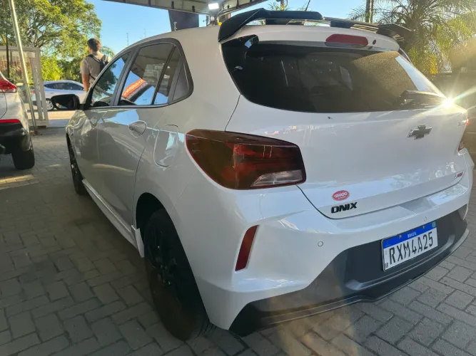 Chevrolet Onix RS 1.0 TB 12V Flex Aut. 4P 2023