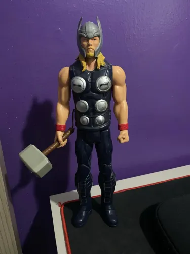 Colecionável Thor Marvel Avengers 