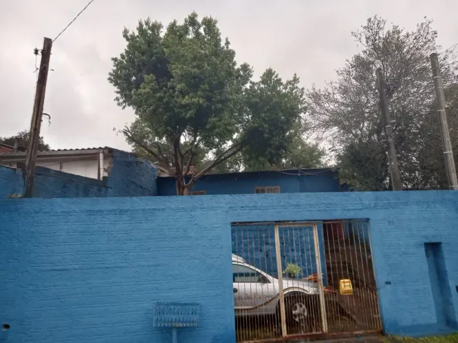 VENDO OU TROCO casa na parada 73