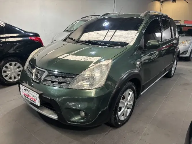Nissan Livina X-gear Sl/X-gear 1.8 Flex F. Aut. 2013