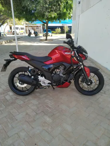 Yamaha FZ15 ABS 2026 / 1580km/ IPVA pago/Único dono/Na garantia