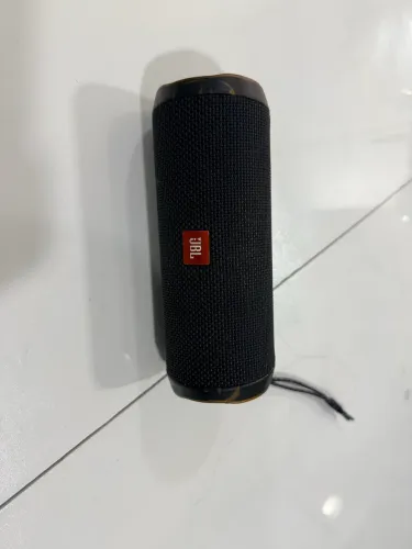  Vendo maravilhosa caixa daJBL Flip 4