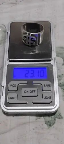 Vendo o anel de prata