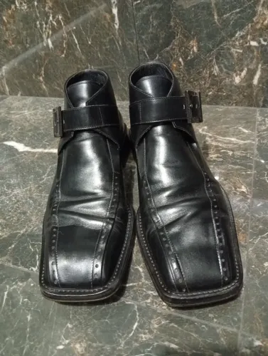 Bota Italiana Cesare Paciotti Original em Couro Legítimo Made in Italy Tam. 38 Luxo