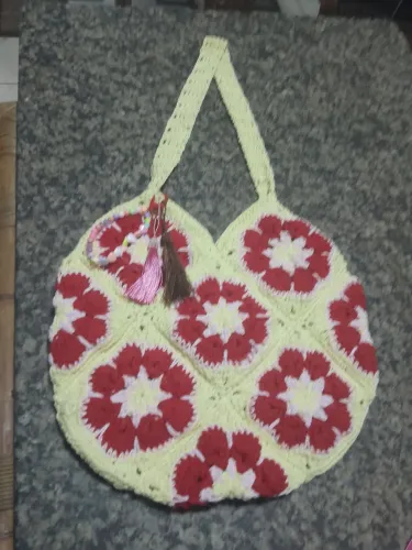 Vendo Bolsa De Crochê