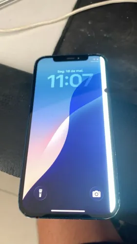 Iphone 12 Tela Danificada Com listra