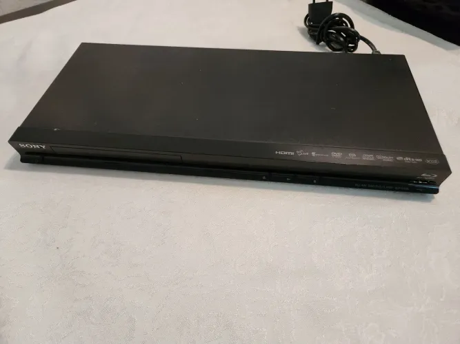 Blu-ray e DVD da Sony pertencente à linha BDP sem controle remoto