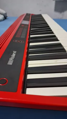 Teclado Roland Go Keys