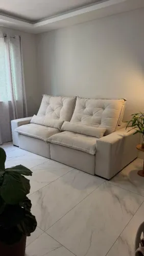 Sofá Retrátil em Linho Premium