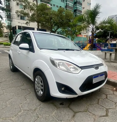 Ford Fiesta S 1.0 8V Flex 5P 2014