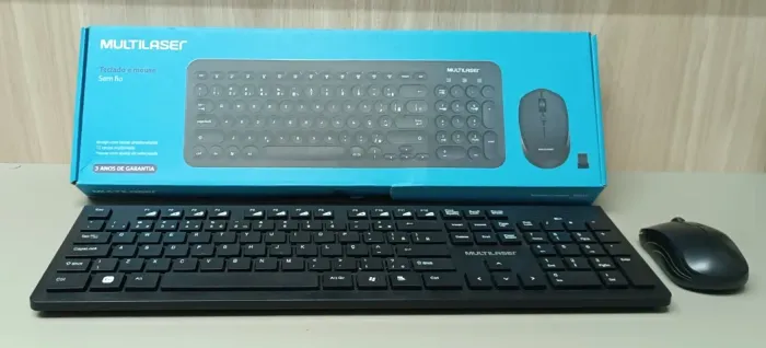Teclado e mouse Multilaser sem fio preto