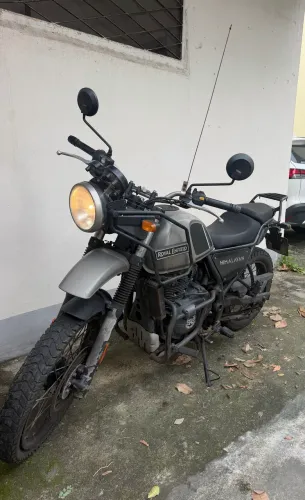 Himalayan 411 com apenas 24.000 km! Moto 100% revisada.