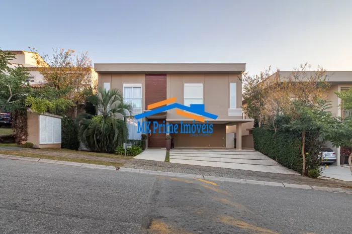 CASA TAMBORÉ 10 | PORTEIRA FECHADA