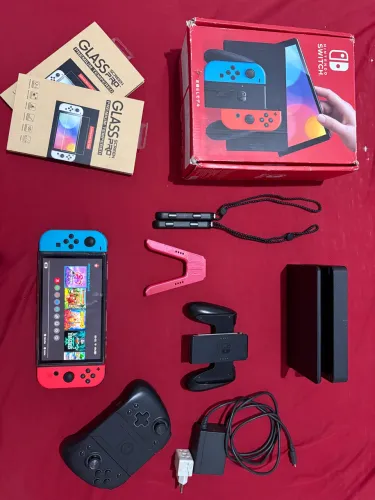 Switch OLED Desbloqueado 254 GB