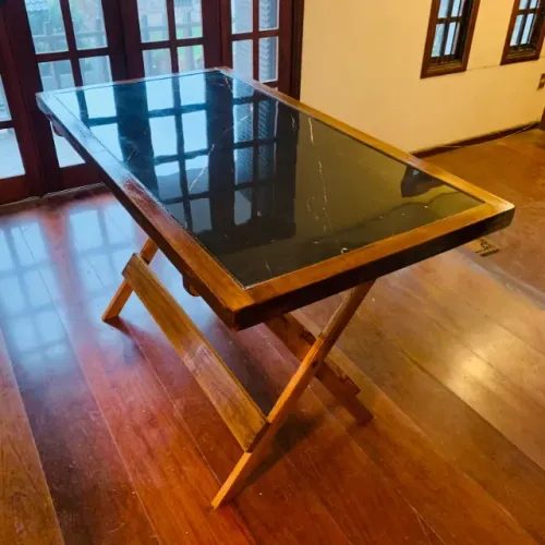Mesa Dobrável com Tampo em Cerâmica Polida 130 x 68