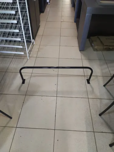 Arara de Parede