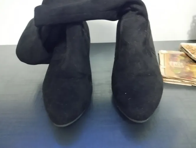 Bota preta