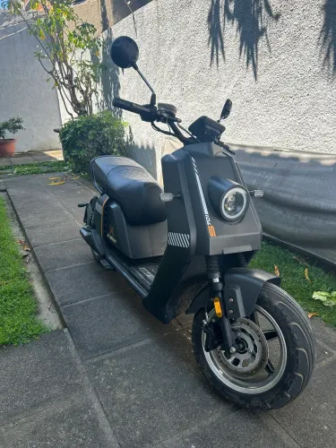 Moto scooter elétrica PT4 - PRO S 2026 