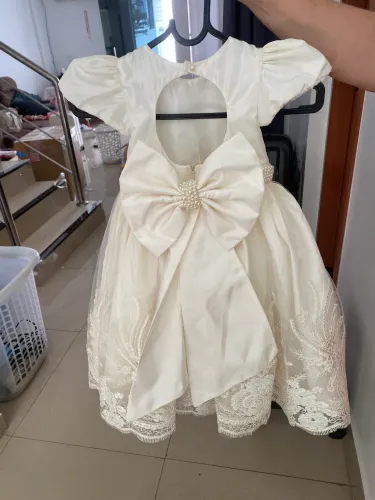 Vestido branco bordado, 1 ano, usado 1x