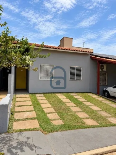 Casa com 2 dormitórios para alugar, 42 m² - Setor Orienteville - Goiânia/GO