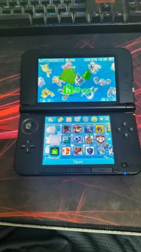 Nintendo 3DS XL Vermelho