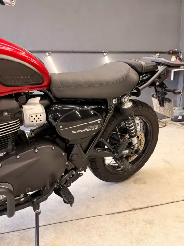 Triumph tiger scrambler 900cc remapeada