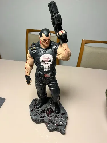 Estátua Justiceiro (The Punisher) Replica Comiquette Ñ Sideshow 1/5