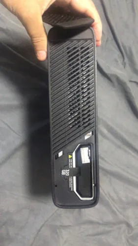 Xbox 360 Slim 320GB - Com erro 0033 (Para conserto ou peças)