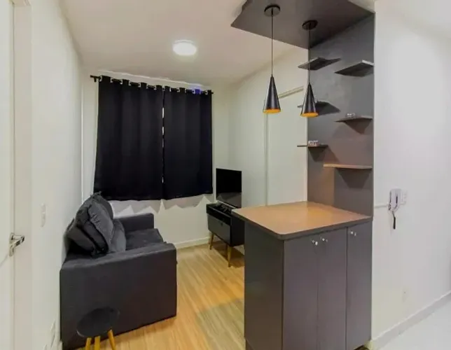 Apartamento ( 2 dormitórios ) , aluguel anual com caução e com mobília.