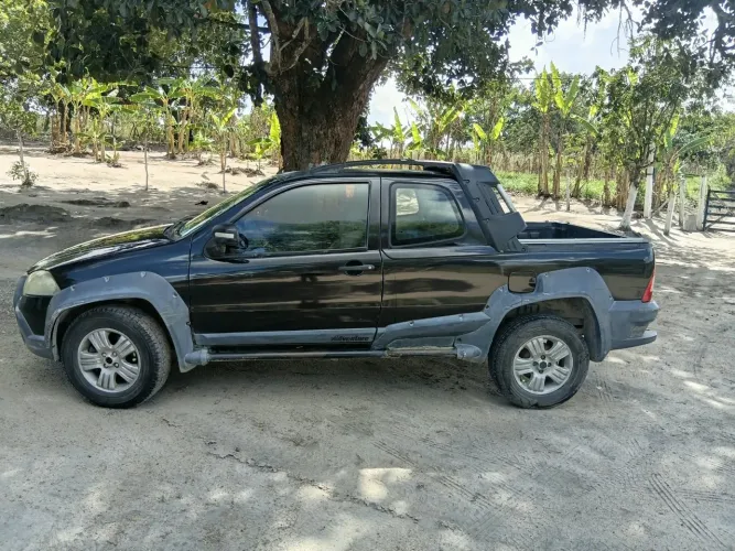Fiat Strada Adventure1.8/ 1.8 Locker Flex CD 2010