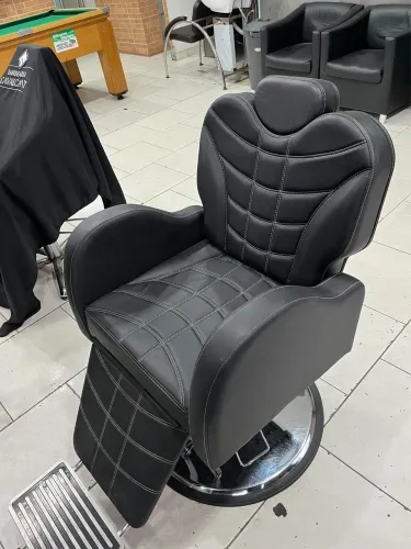 Cadeira profissional para barbearia