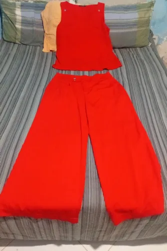 Conjunto de calça e blusa social