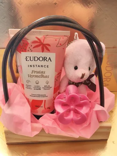 Cesta Hidratante 180ml (grande) Eudora Ursinho Presilha Cabelo