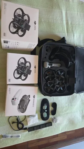 DJI AVATA 1 impecável.