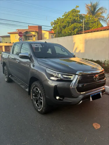 Toyota Hilux CD SRX 4X4 2.8 TDI 16V Diesel Aut. 2022