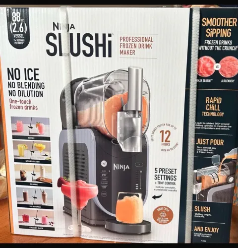 Ninja Slushi Professional Frozen Drink Maker (Modelo FS301)