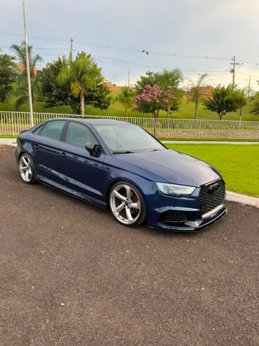 Audi A3 Sed. Perform. Black 2.0 TFSI S-tronic 2021