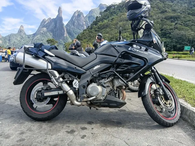 Vendo suzuki vtrom dl 1000, pronta para viajar