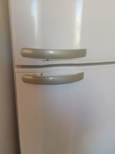 Vendo uma geladera usada