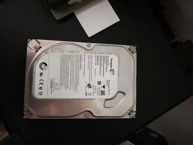 HD 250 GB funcionando