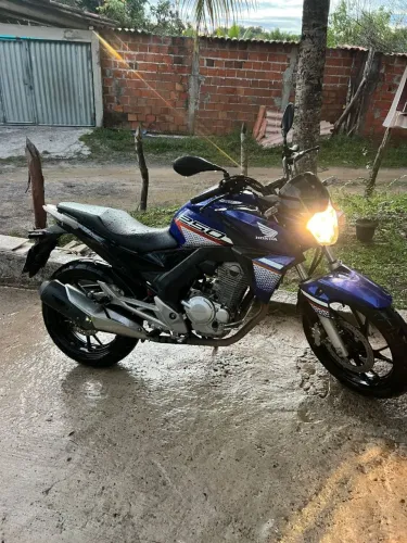 Moto nova Twister 250 emplacada wats: *05