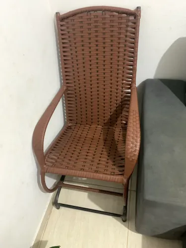 Cadeira de balanço nova