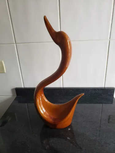 ENFEITE DE MESA EM CERÂMICA ARTISTICA