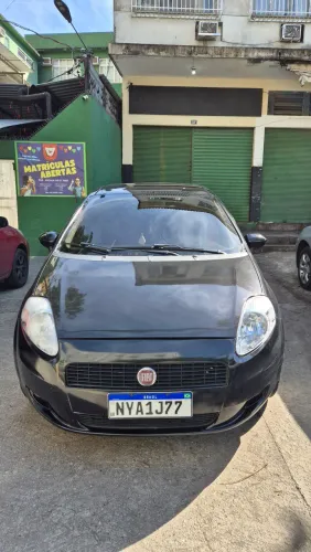 Fiat Punto Essence 1.6 Flex 16V 5P 2012