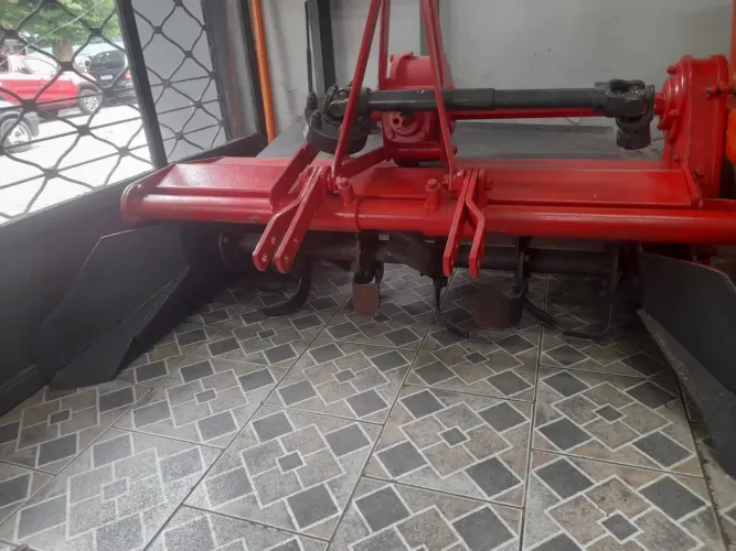 Rotativa Lavrale 1.25m com Kit Encanterador - 1000 RPM - Revisada