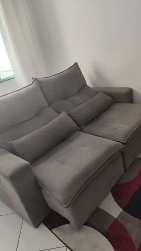 Sofá Retrátil e Reclinável