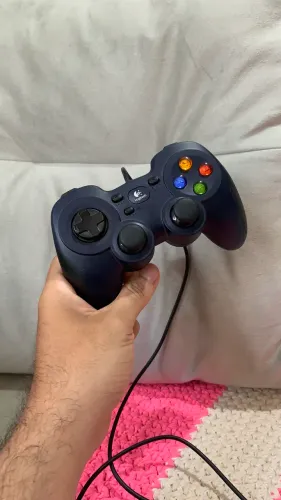 Controle para JOGOS Logitech entrada usb