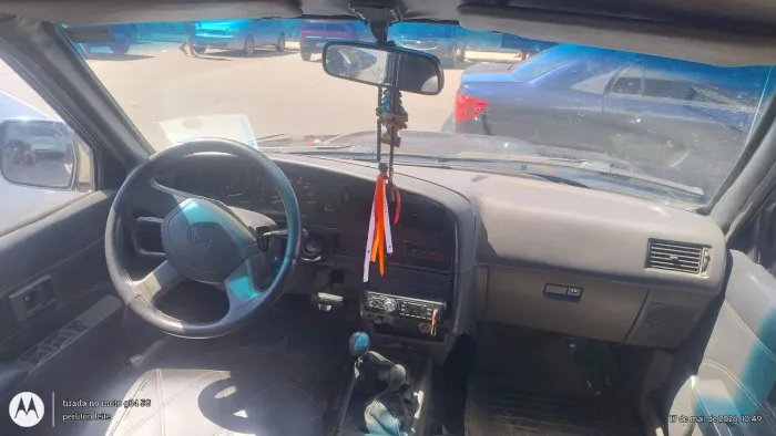 Toyota Hilux CD SR5 4X4 2.8 Diesel 2001